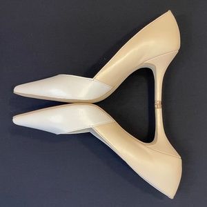 Elie Tahari Carat Ivory/Bone Leather Heel Size 7